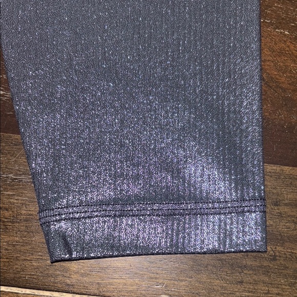 Lululemon Align HR 25" Rib Shine Pants Leggings Sz 4 - Picture 6 of 8